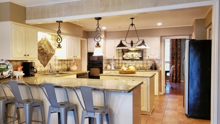 Waterfront Home For Sale Lake Palestine, 2-Story W/ Elevator - image 11