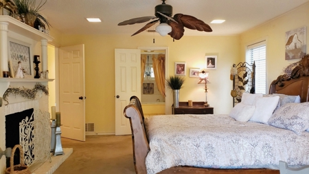 Waterfront Home For Sale Lake Palestine, 2-Story W/ Elevator - image 37