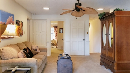 Waterfront Home For Sale Lake Palestine, 2-Story W/ Elevator - image 29