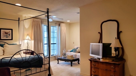 Waterfront Home For Sale Lake Palestine, 2-Story W/ Elevator - image 33