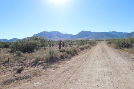 80 acres in historic Dragoon, AZ on Flying Horseshoe Ranch - image 18