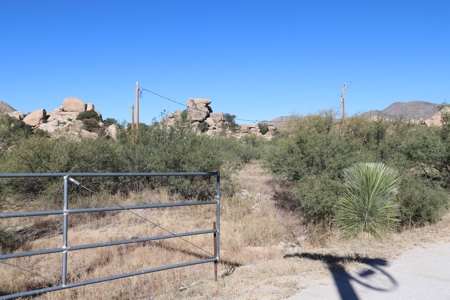 80 acres in historic Dragoon, AZ on Flying Horseshoe Ranch - image 38