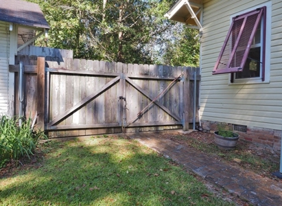 2 Bed/2Bath Craftsman Style House for Sale SW MS - image 27