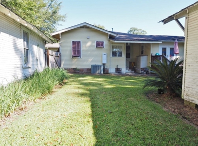 2 Bed/2Bath Craftsman Style House for Sale SW MS - image 25