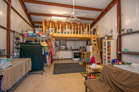 Custom Built Home On Golf Course With Acreage - image 28