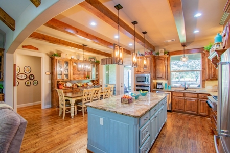 Custom Built Home On Golf Course With Acreage - image 10