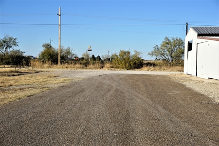 Commercial Warehouse Building For Sale in Pecos County, TX - image 10