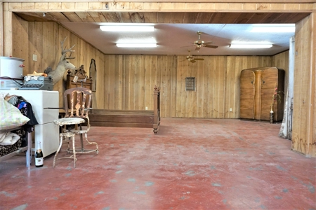 Commercial Warehouse Building For Sale in Pecos County, TX - image 18