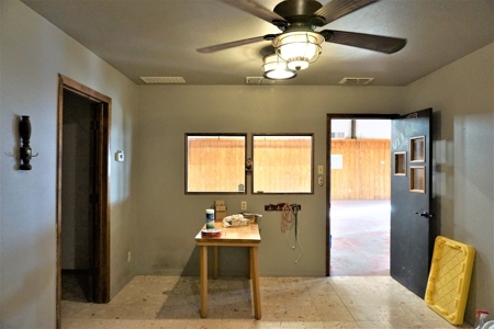 Commercial Warehouse Building For Sale in Pecos County, TX - image 17