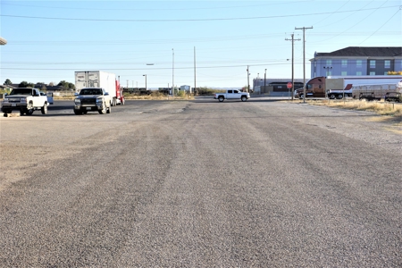 Commercial Warehouse Building For Sale in Pecos County, TX - image 9