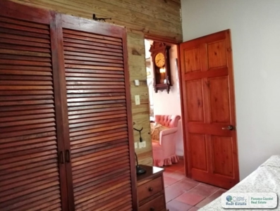 In Altos Del Maria Panama - image 11