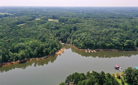 Enchanting Escape At Westview on Kerr Lake, VA - image 37