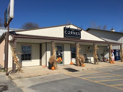 Restaurant, Bar & Event Center For Sale Near Hermann, MO - image 1