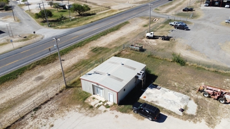 Carrizo Springs Industrial Yard For Sale- On Highway 83! - image 16