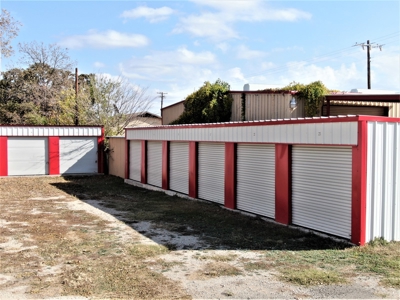 Commercial Building for sale on a Major Highway - image 13