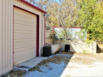 Commercial Building for sale on a Major Highway - image 7