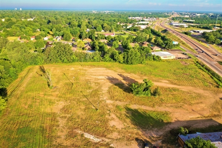 Prime Commercial Development Land For Sale Paris Texas - image 5