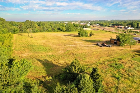Prime Commercial Development Land For Sale Paris Texas - image 7