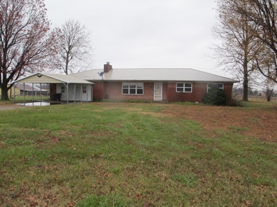 Home and 60 acres plus additional 20 and 43 acres at Auction - image 18