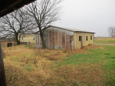 Home and 60 acres plus additional 20 and 43 acres at Auction - image 3