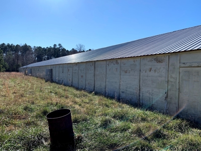 Price Reduced! 27,780 Sq Ft. Livestock Barns - image 13