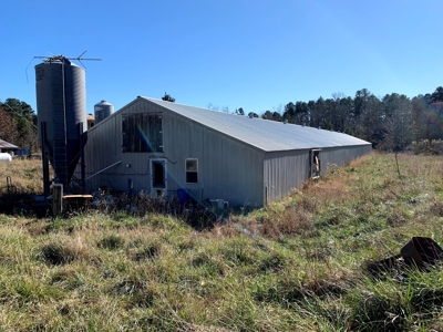 Price Reduced! 27,780 Sq Ft. Livestock Barns - image 2