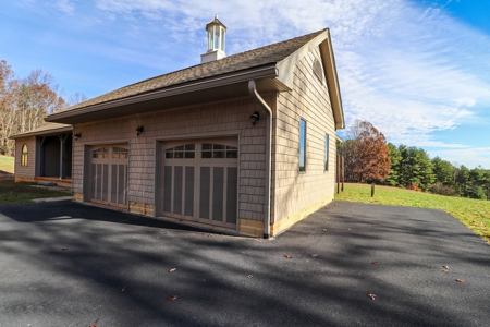 Timber Frame Home for Sale in Woolwine VA - image 2