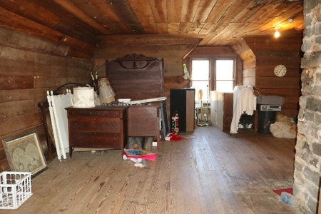 Farm House with History - image 24