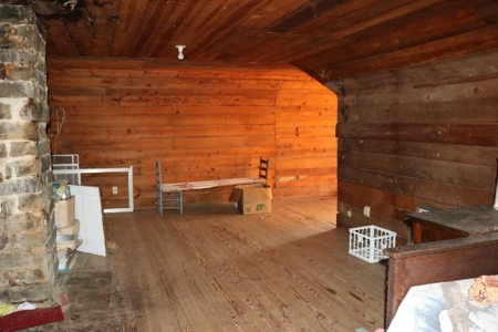 Farm House with History - image 21