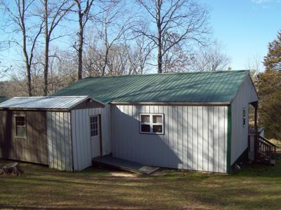 Country Home with an Artesian Well - image 12