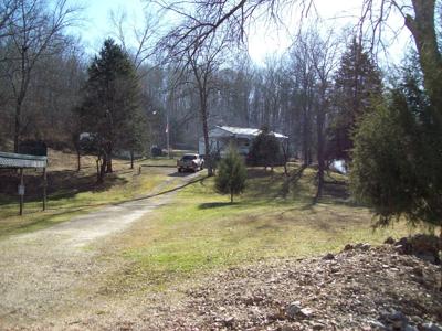 Country Home with an Artesian Well - image 1