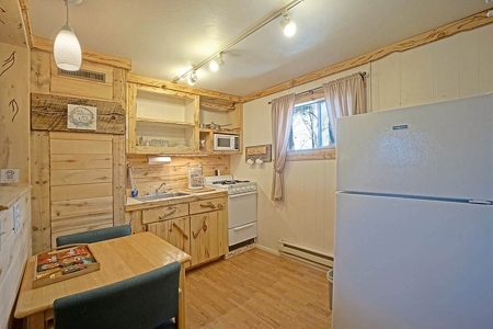 Cedaredge Lodge For Sale, Grand Mesa, Cedaredge, Colorado - image 7