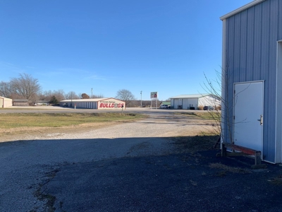 Commercial Opportunity in El Dorado Springs Missouri - image 5