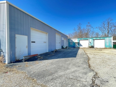 Commercial Opportunity in El Dorado Springs Missouri - image 19