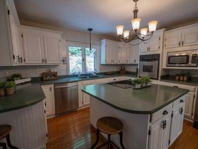 Beautiful Contemporary Home for Sale in Castlewood VA - image 11