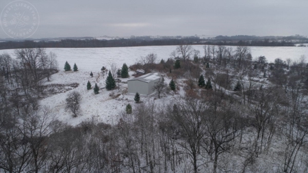 Whitetail Wonderland For Sale in Southwestern Wisconsin - image 8
