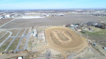 Income Producing Race Track on 21 Acres in Nevada, MO - image 4