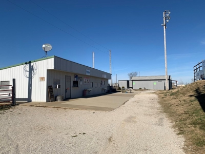 Income Producing Race Track on 21 Acres in Nevada, MO - image 18