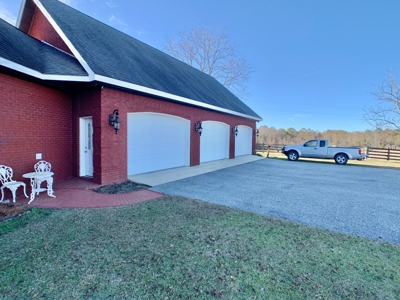 Alabama Cattle Farm & Luxury Home For Sale - David Miller UC - image 41