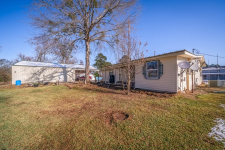 Real Estate Auction of Country Home on Lake Murvaul - image 15