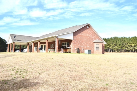 East Texas Country Home with acreage in Cass County, Texas - image 4