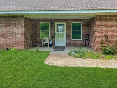 Secluded Country Home For Sale in Kansas, Oklahoma - image 5