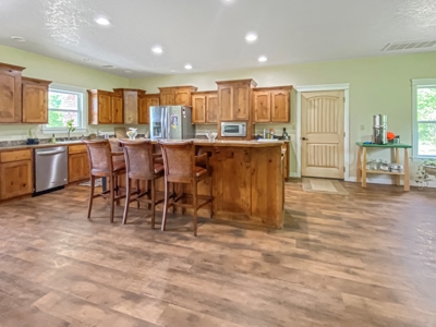 Secluded Country Home For Sale in Kansas, Oklahoma - image 18
