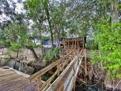 Suwannee River Waterfront! - image 48