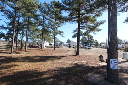 RV Park Investment Business For Sale Located In Paris Texas - image 25