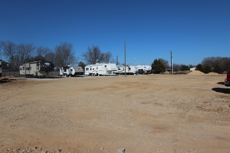 RV Park Investment Business For Sale Located In Paris Texas - image 27