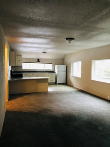 Duplex for Sale in Gold Beach, OR - image 3