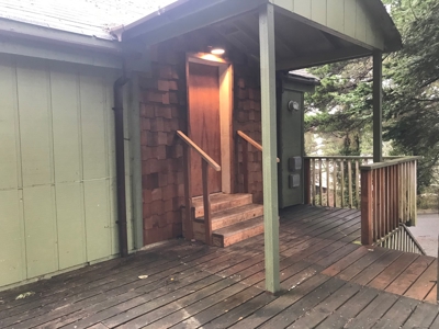 Duplex for Sale in Gold Beach, OR - image 1