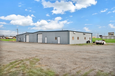 Commercial Property On Land Outside City Limits - image 2
