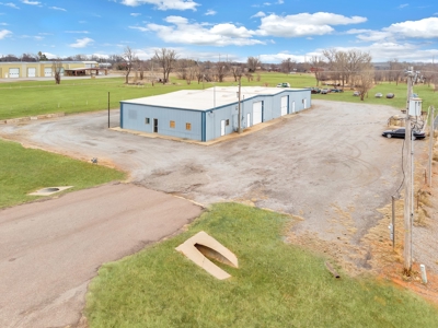 Commercial Property On Land Outside City Limits - image 17